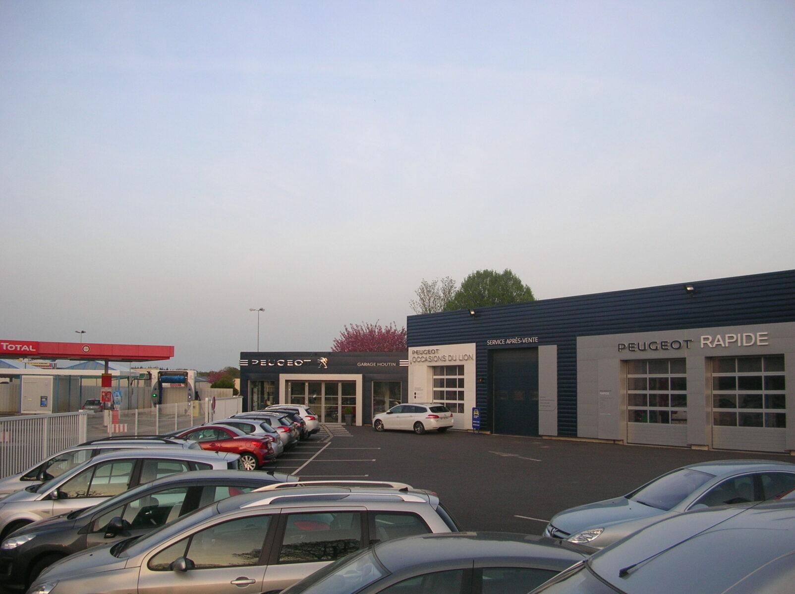 Peugeot Garage Houtin Garage Ombree D Anjou DSCN4464